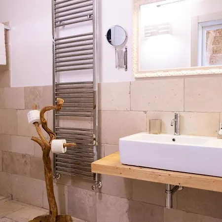 Отель Zenzero Hydro 5*