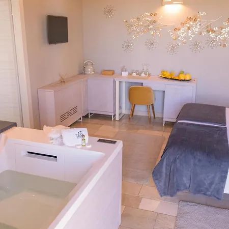 Hotel Zenzero Hydro